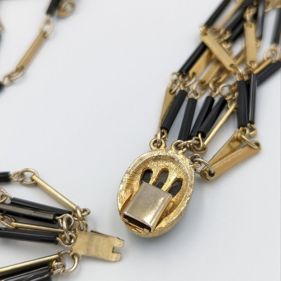 Vintage Black Glass Bugle Bead Multi Strand Gold Tone Chain Necklace 1970s - Picture 7 of 14